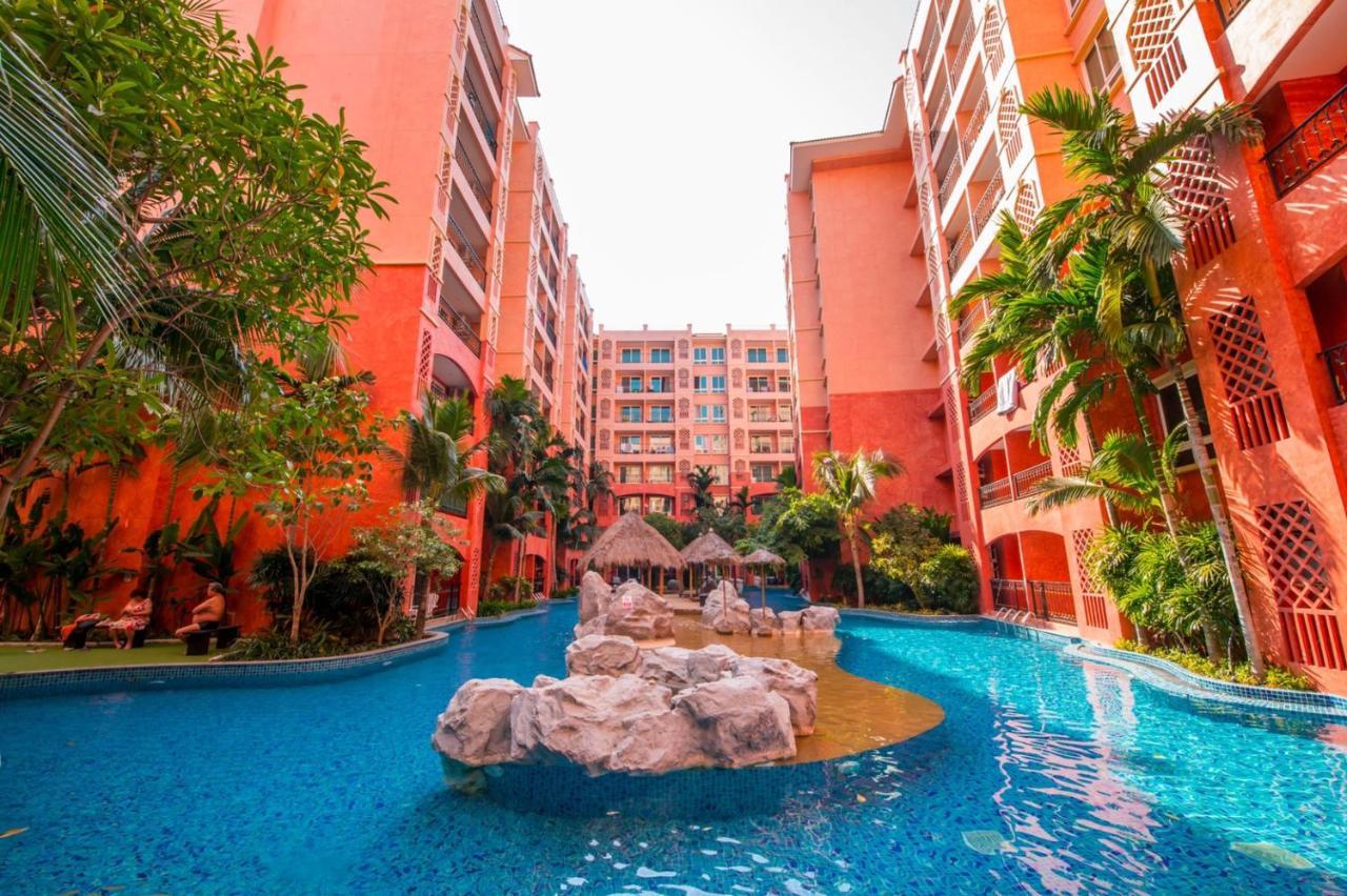 Seven Seas Pattaya Poolside Room ห้องติดสระ Джомтьен Экстерьер фото