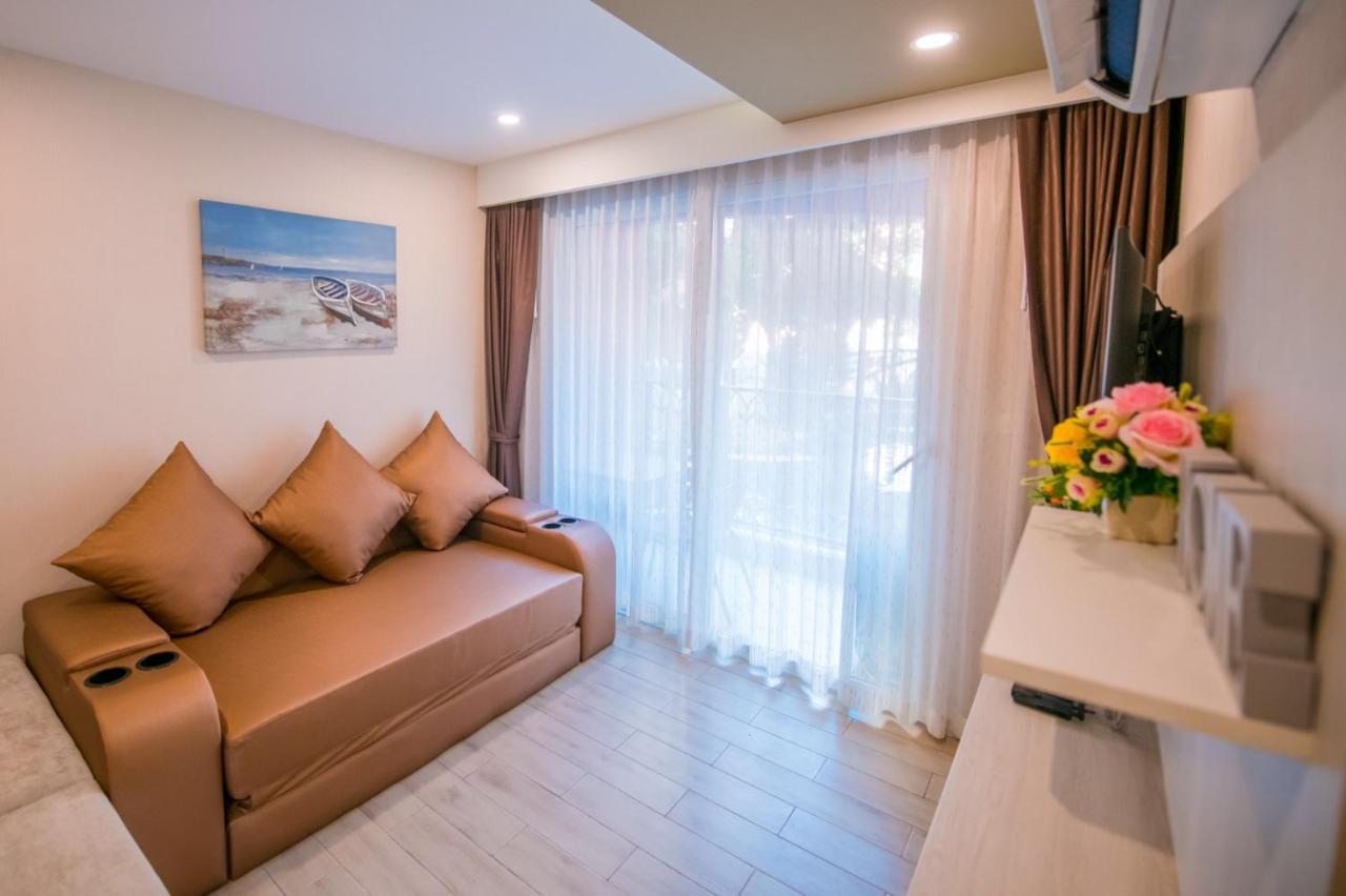 Seven Seas Pattaya Poolside Room ห้องติดสระ Джомтьен Экстерьер фото