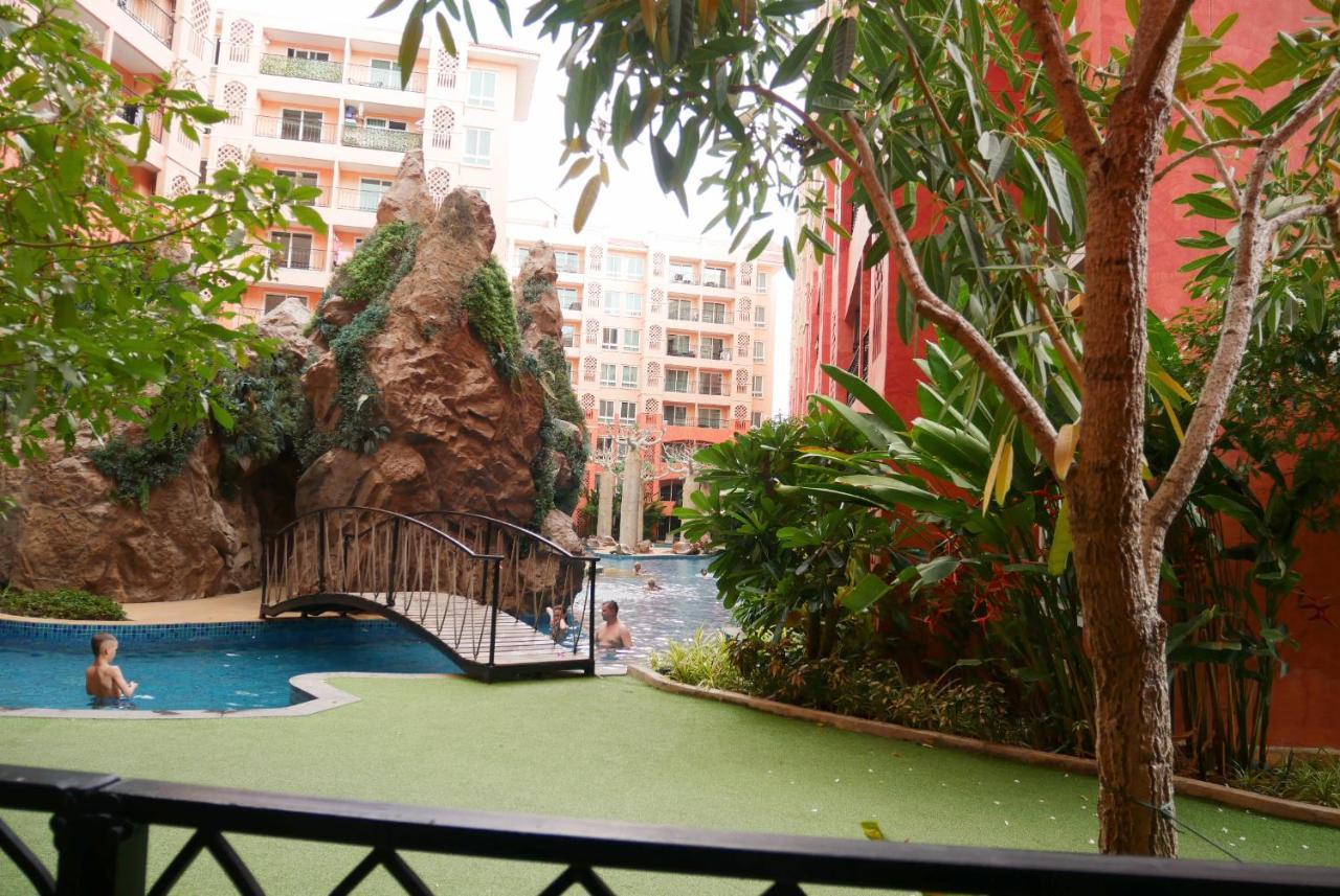 Seven Seas Pattaya Poolside Room ห้องติดสระ Джомтьен Экстерьер фото