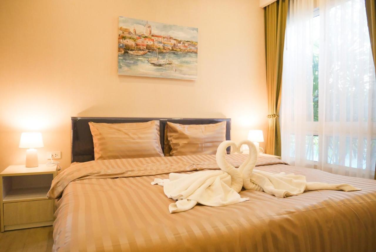 Seven Seas Pattaya Poolside Room ห้องติดสระ Джомтьен Экстерьер фото